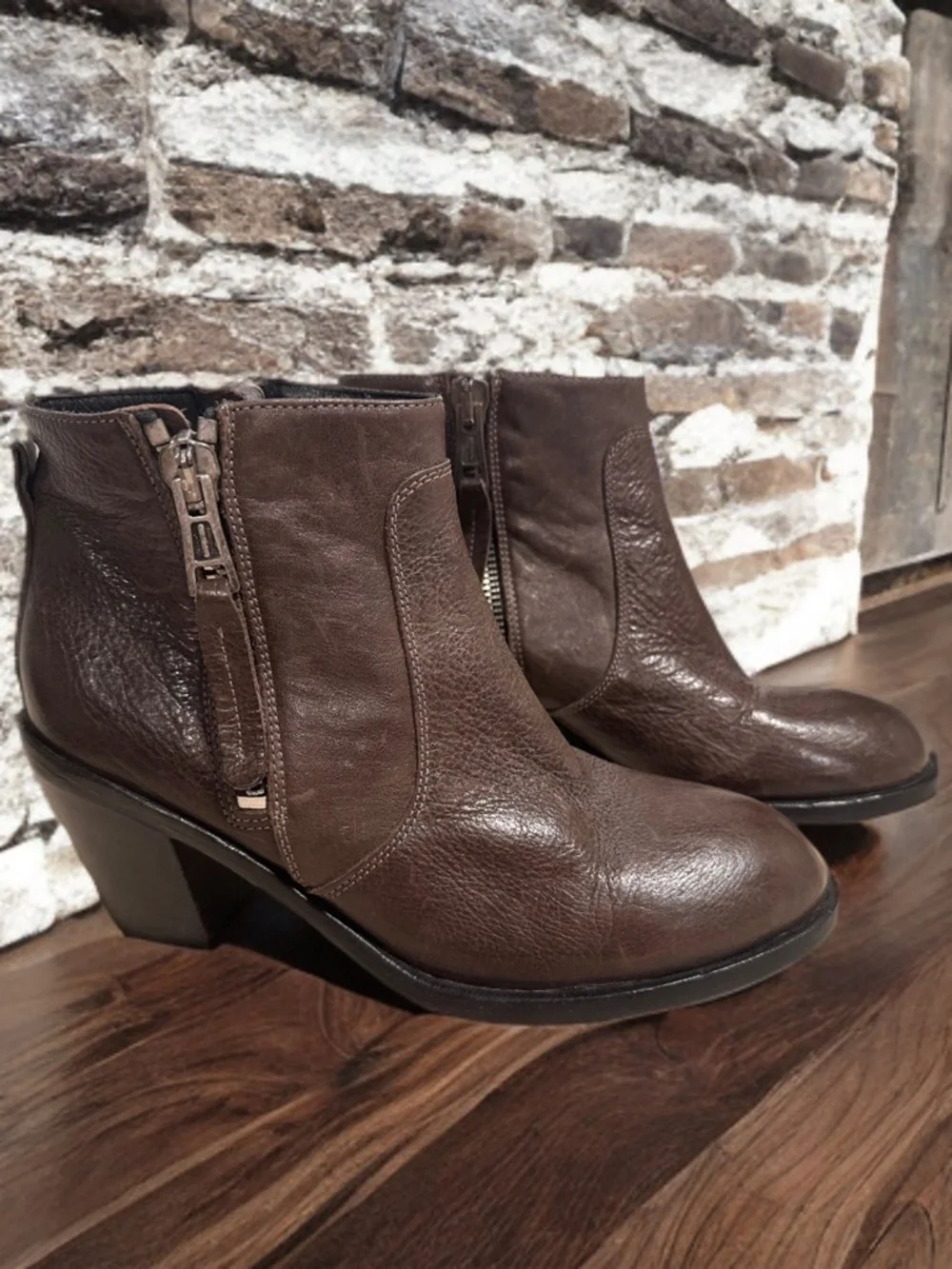 275 Central Brown Italian Leather Ankle Boots - Two-Side Zip Block Heel 40/9.5